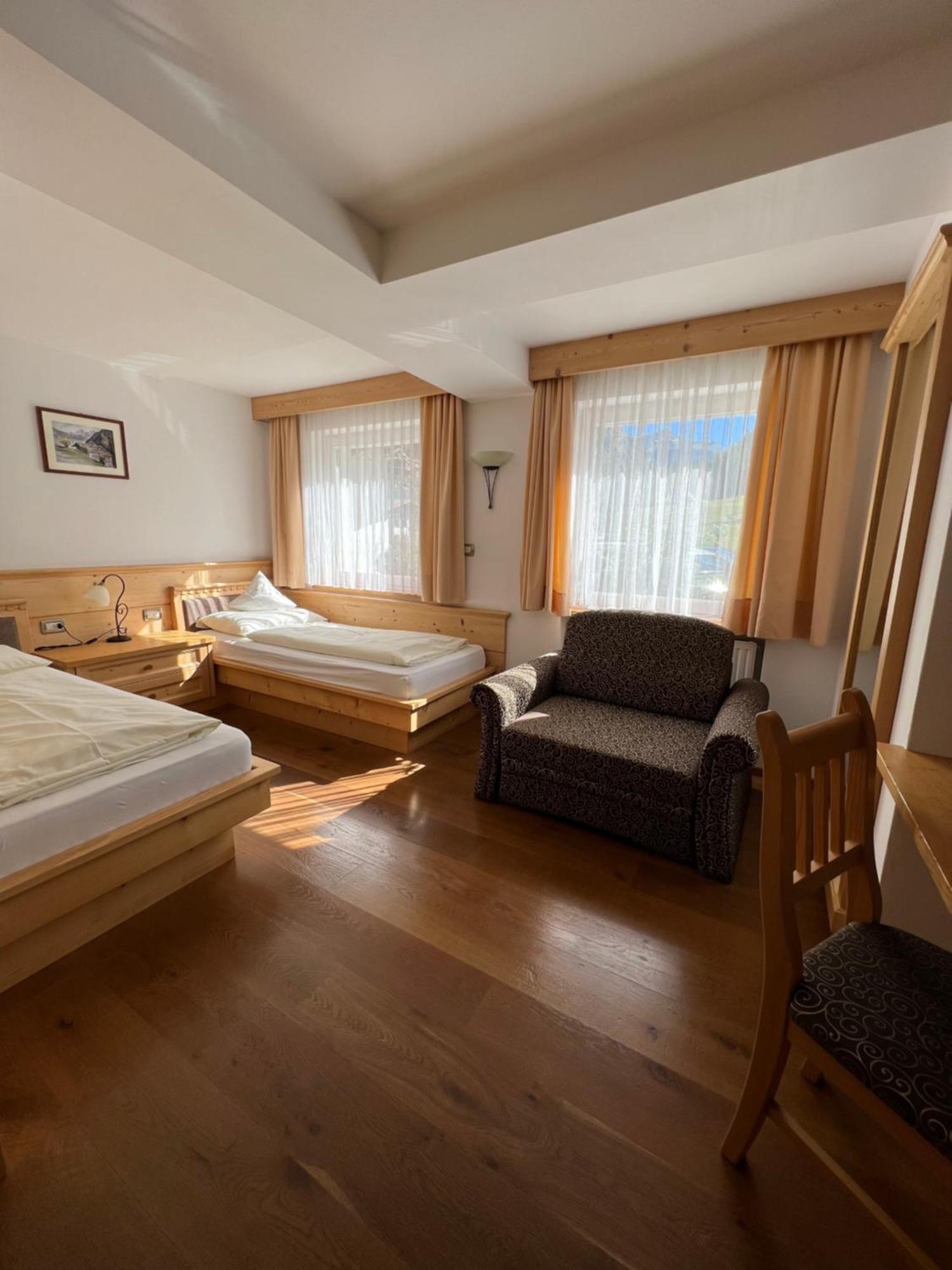 Garni Villa Erna 셀바디발가르디나 객실 사진