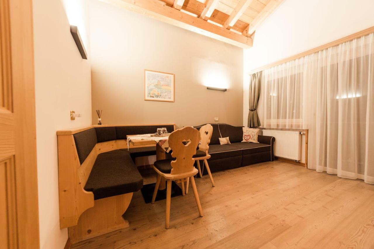 Garni Villa Erna 셀바디발가르디나 외부 사진