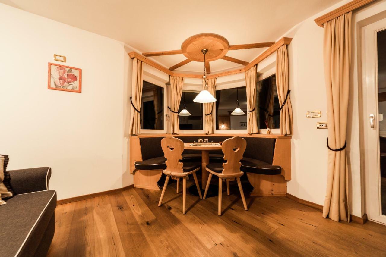 Garni Villa Erna 셀바디발가르디나 외부 사진
